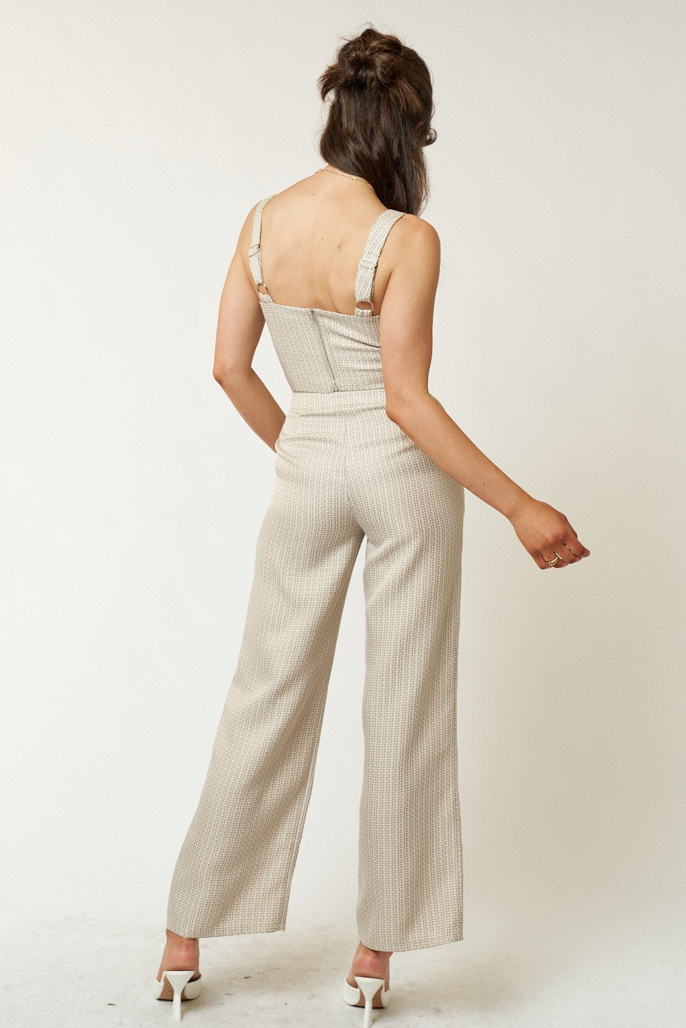 Nia Pant