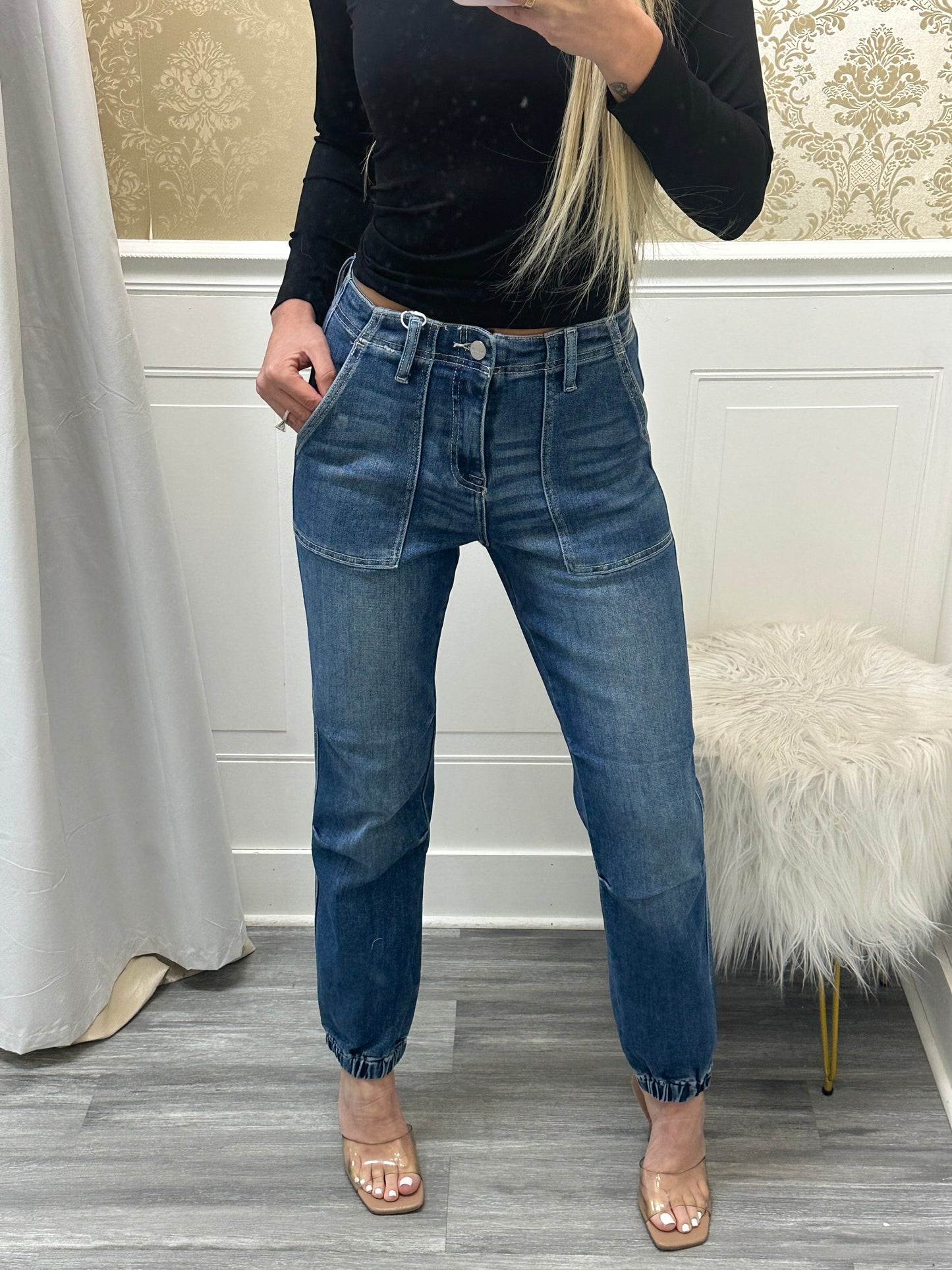 Regina Jogger Jeans