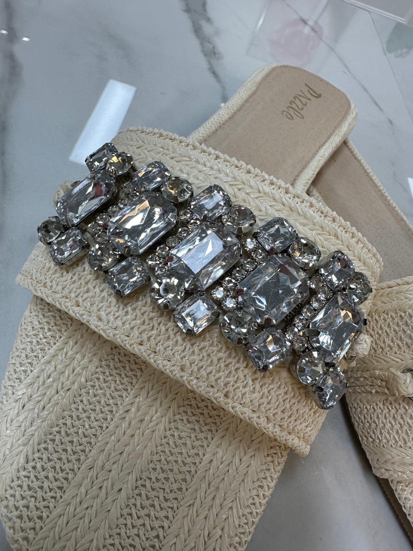 Manilla Sandal