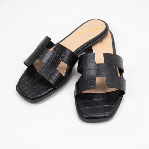 Shea Sandal