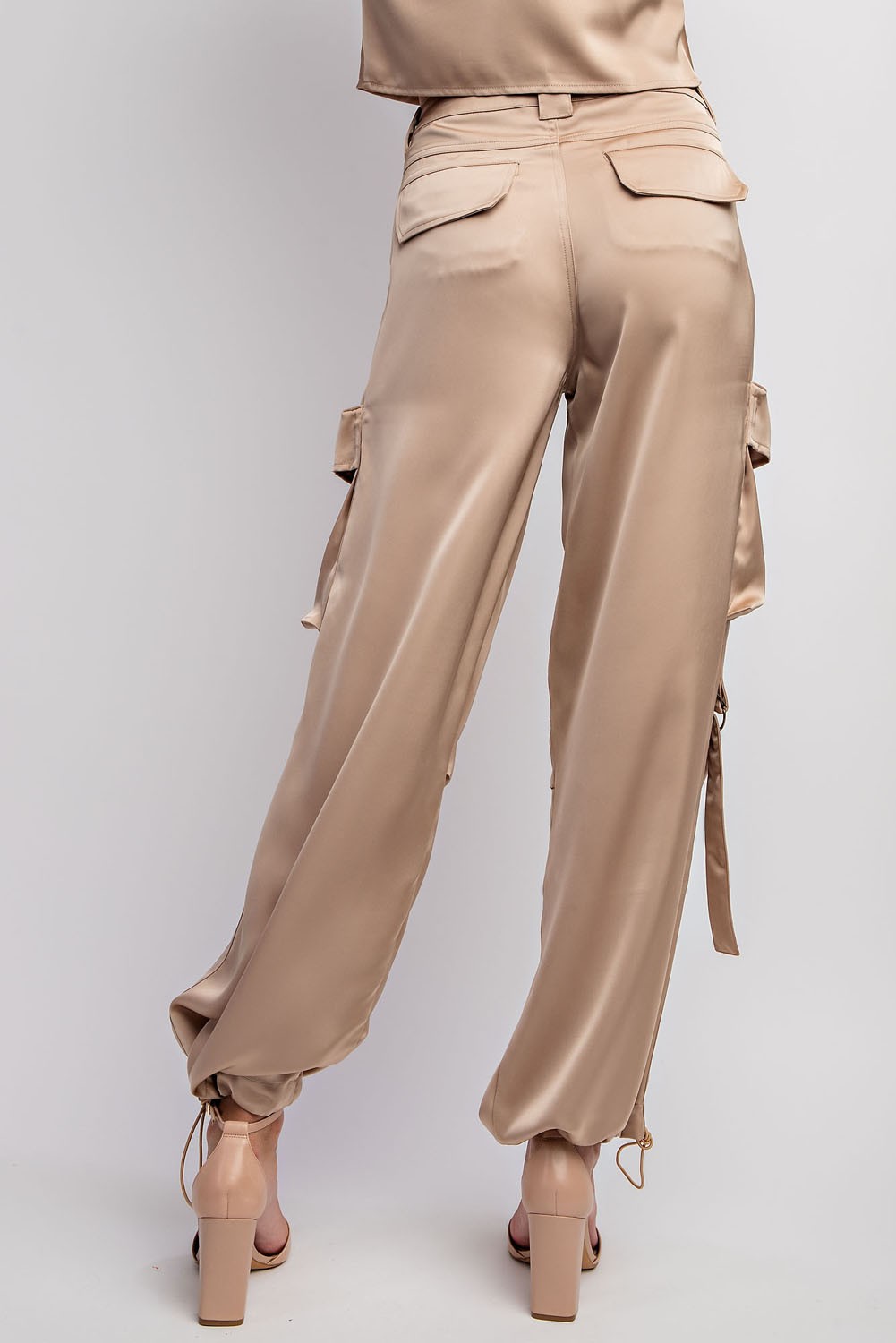 Rya Pant