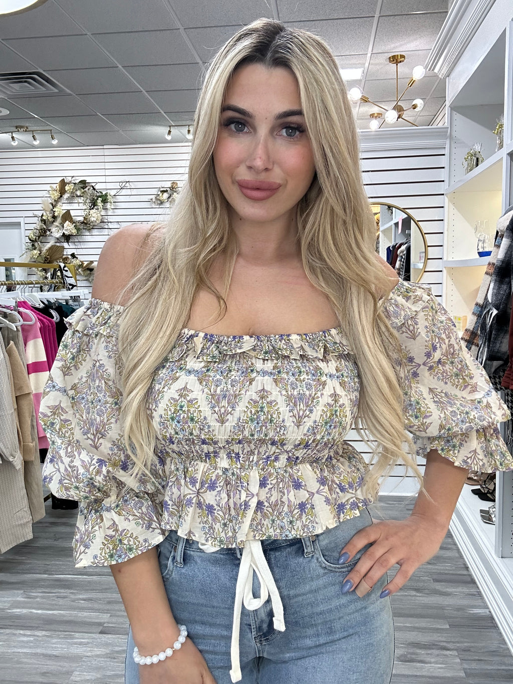 Ariel Top