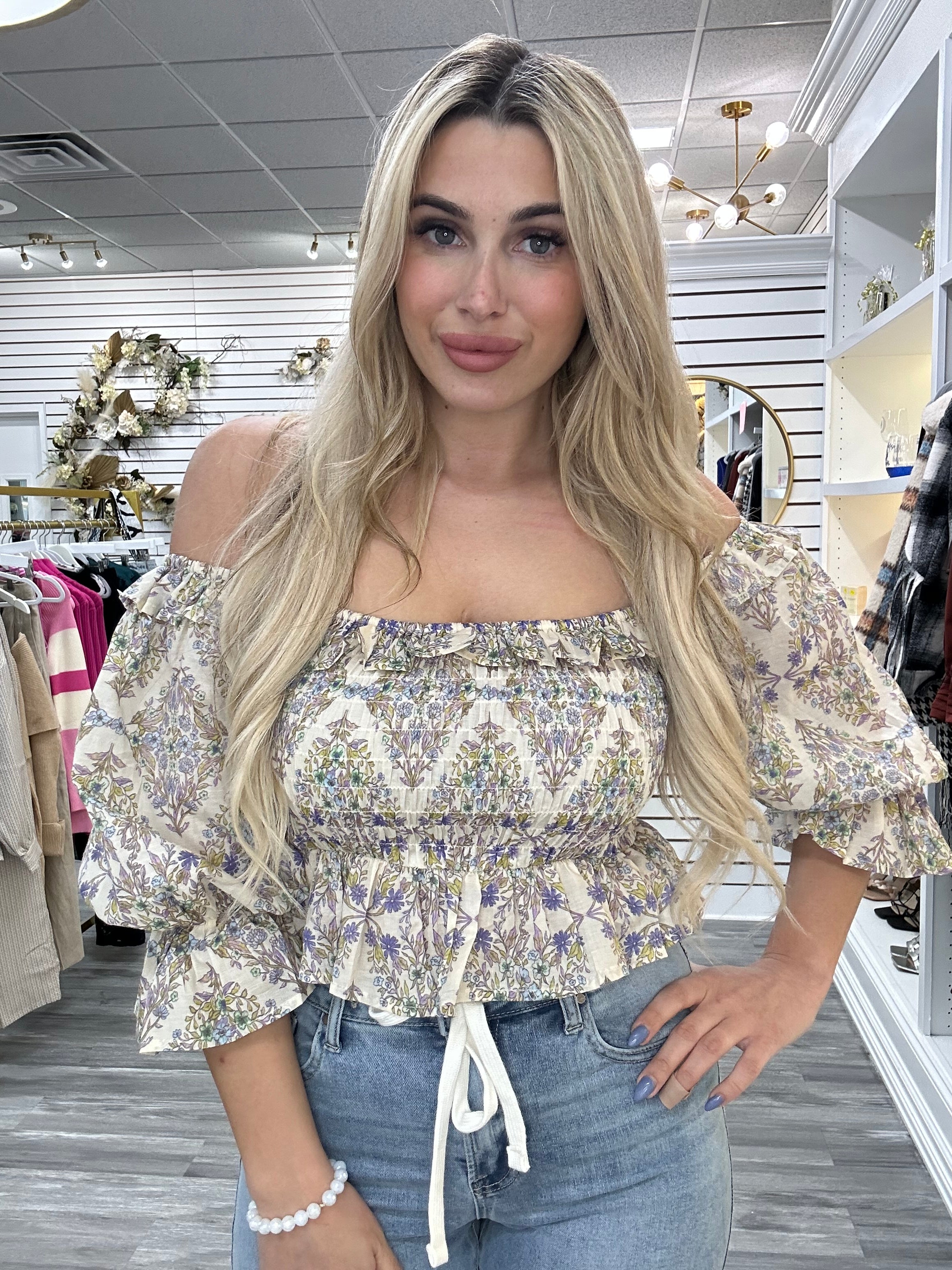Ariel Top