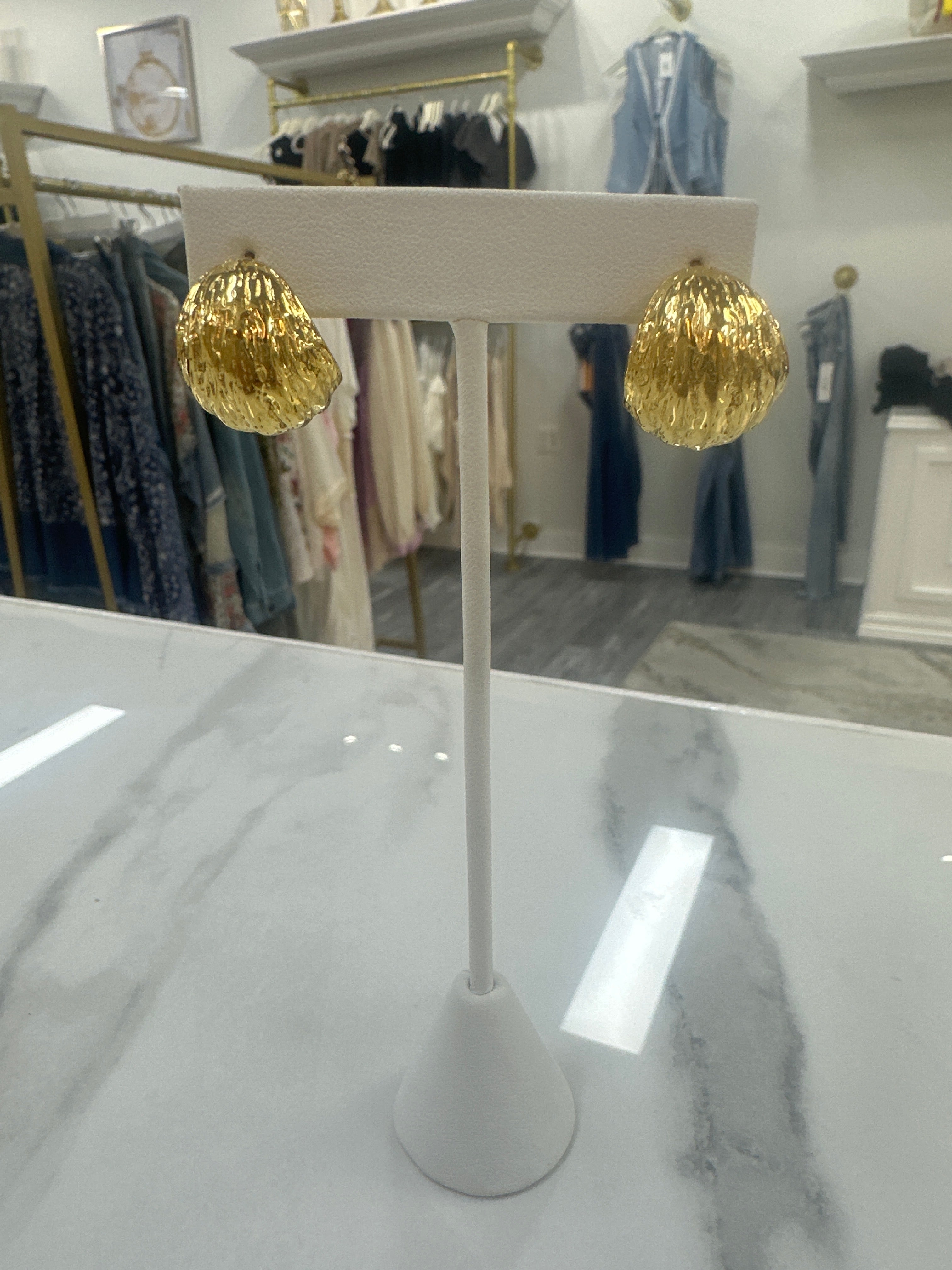 Abstract Seashell Earring